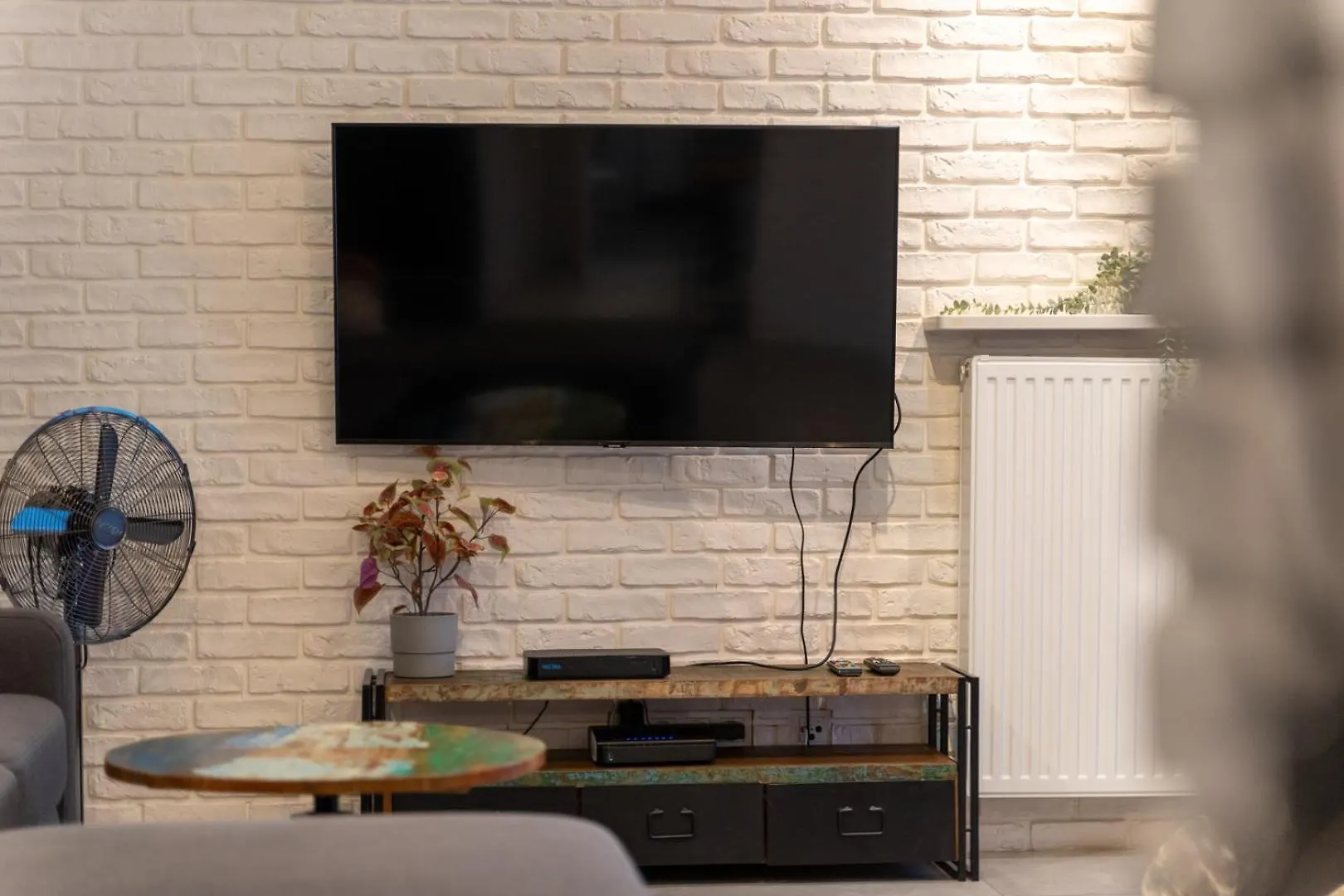 Warsaw Grzybowska Apartment With Parking - By Rentujemy Polen