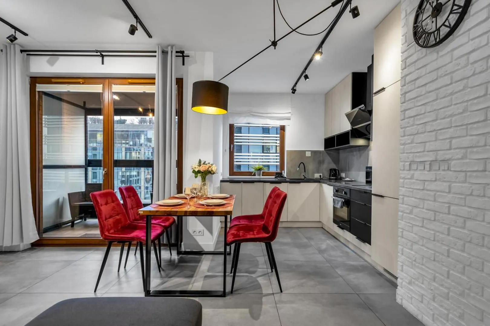 Contacten van Warsaw Grzybowska Apartment With Parking - By Rentujemy